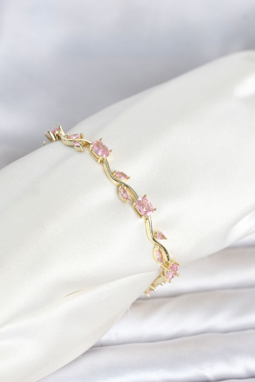 Pirinç Pembe Zirkon Taşlı Çiçek Kadın Bileklik (Gold Renk)