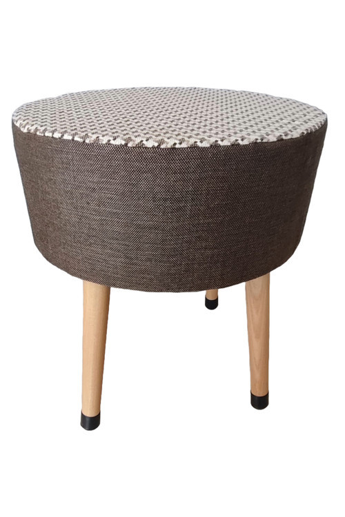 Kahve Keten Örme Kaz Ayağı Desenli Puf Koltuk Tabure – 38x43 cm | Ahşap Gürgen Ayaklı, Modern Stil