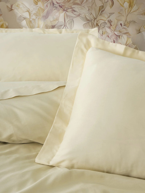 Elegant Bej Çift Kişilik Saten Nev Takımı