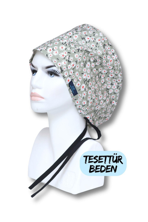 Tesettür Yeşil Papatyalar Desenli Cerrahi Bone Doktor Hemşire Sağlıkçı Bonesi Geniş Kesim