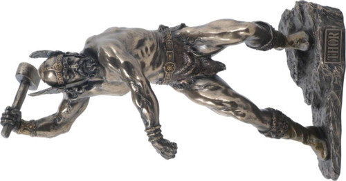 Thor Savşçı Figür Yenilmezler Bronz Görünüm 27 cm