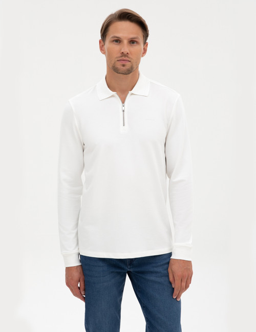 Ekru Regular Fit Sweatshirt 50307988-VR019
