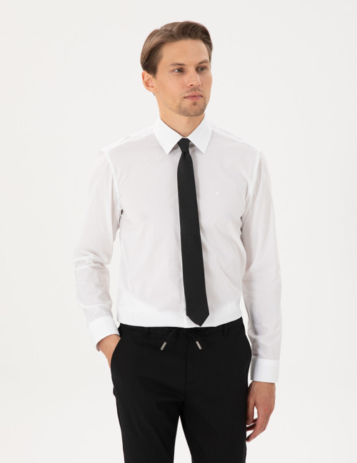 Beyaz Slim Fit Uzun Kollu Basic Gömlek 50300853-VR013