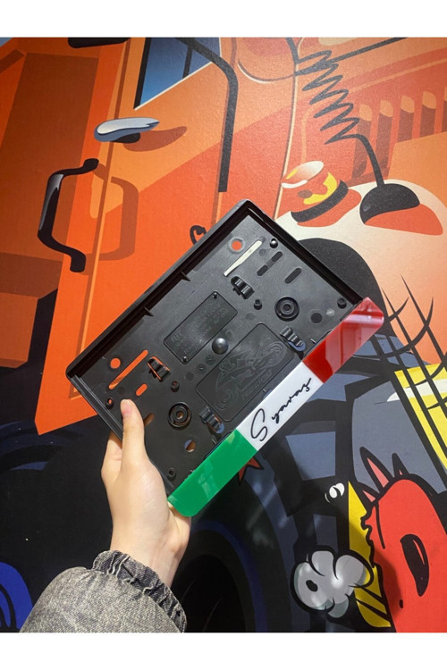 İtalyan Kişiye Özel Pleksi Motor Plakalık