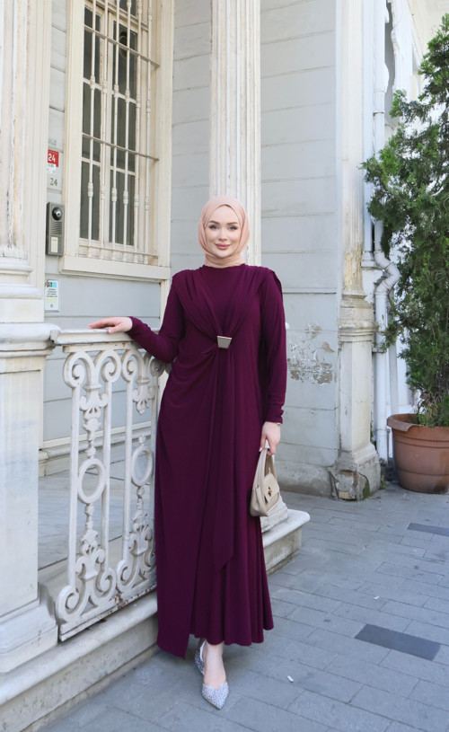 Pelerinli Tokalı Sandy Elbise