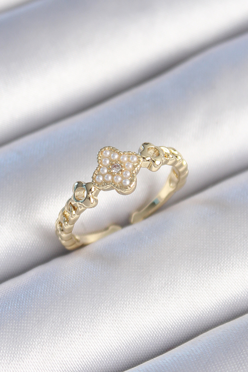 Pirinç Gold Renk İncili Yonca Model Zirkon Taş Detay Kadın Yüzük 5886 - MZUIRG3032-3849