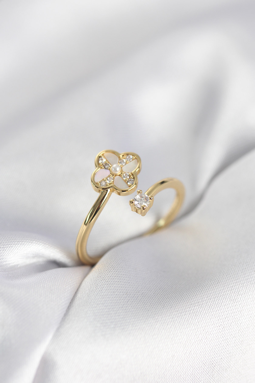 Gold Renk Zirkon Taşlı Yonca Model Kadın Yüzük 5886 - MZUIRG5309-8237