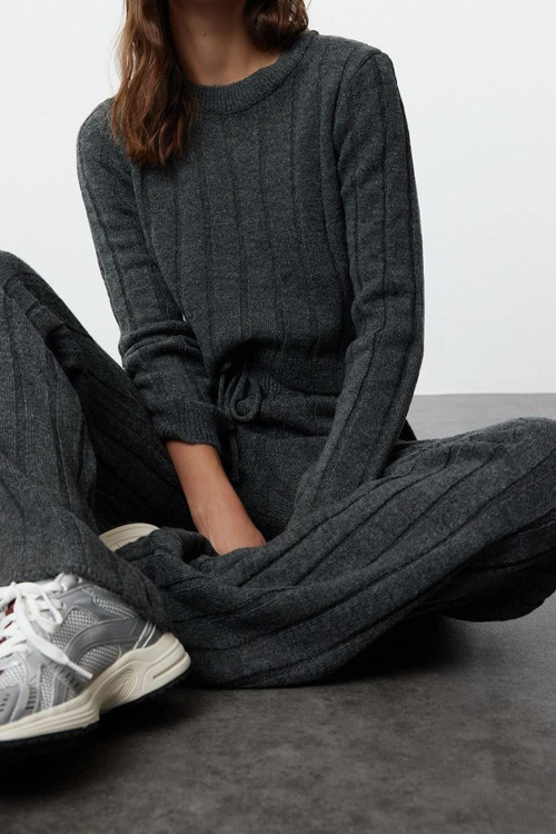 Tarz Kadın Modern Moda Normal Bel Boru Paça Bisiklet Yaka Crop Kazak-Pantolon Triko Alt-Üst Takım