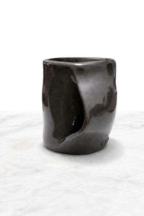 El Sokmalı Stoneware Kupa – Isıyı Tutan Özel Tasarım