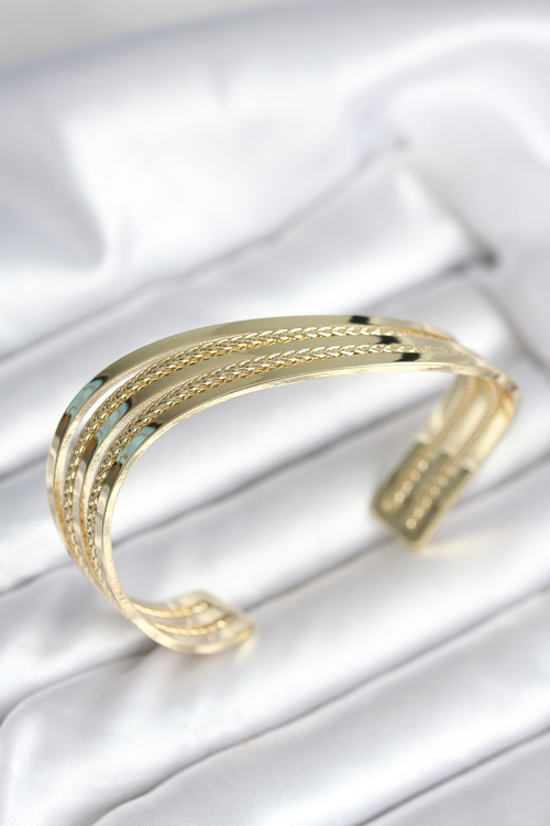 Eğik Şerit Model Gold Renk Pirinç Kadın Bileklik 5886 - HEPIDE1092-2267