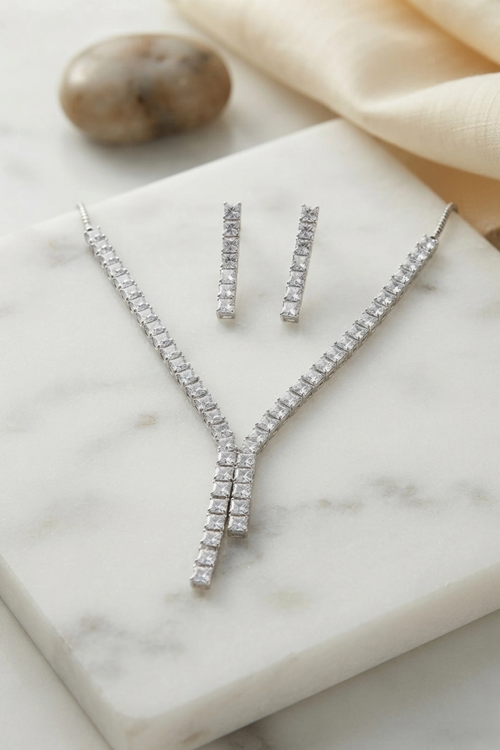 zentya4516 Mey İthalat® Kare Zirkon Taşlı Su Yolu Kolye ve Küpe Set zd4526