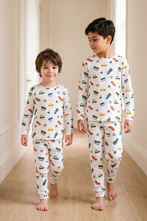 Renklı Mini Arabalar Desenli Erkek Çocuk Fitilli Pijama Takımı