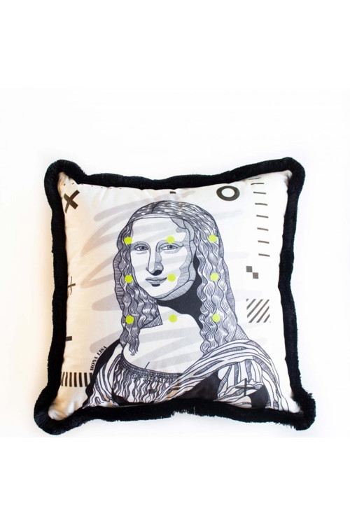 Mona Lisa Kadife Yastık (Dolgusu Boncuk Elyaf, Uluslararası Yıkama Ve Solmama Sertifikası)