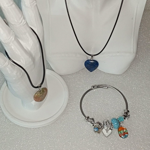 ( 3 PARÇA ) 1 SET 11000 SERİ 2 DOĞALTAŞ KOLYE & 1 CHARM BİLEKLİK SETİ