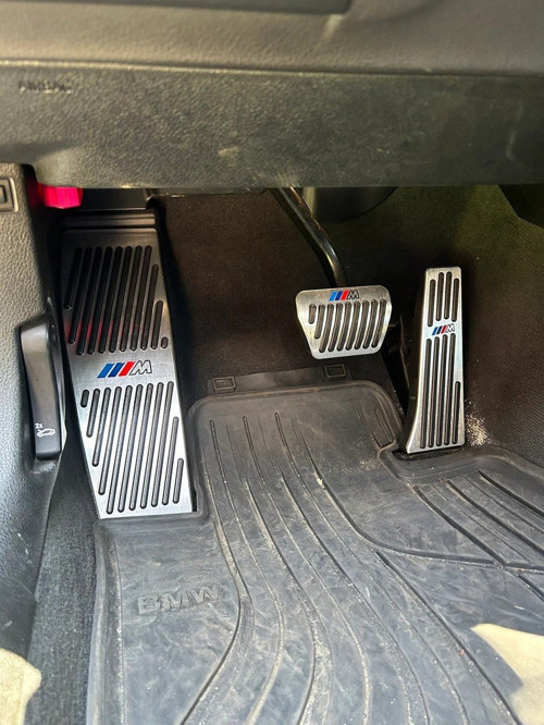 Bmw x Serisi F26 Otomatik Pedal Seti Geçmeli Logolu