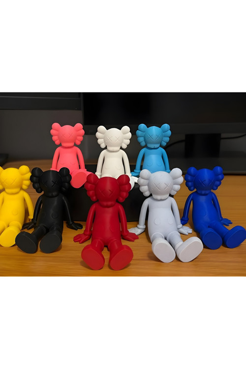 8'li Set Kaws Oturan Figür Dekoratif Obje Biblo