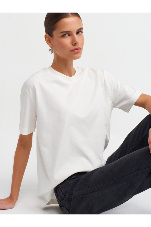Kadın 30312 Dekoratif Dikişli Bisiklet Yaka Tshirt Ekru -101A30312