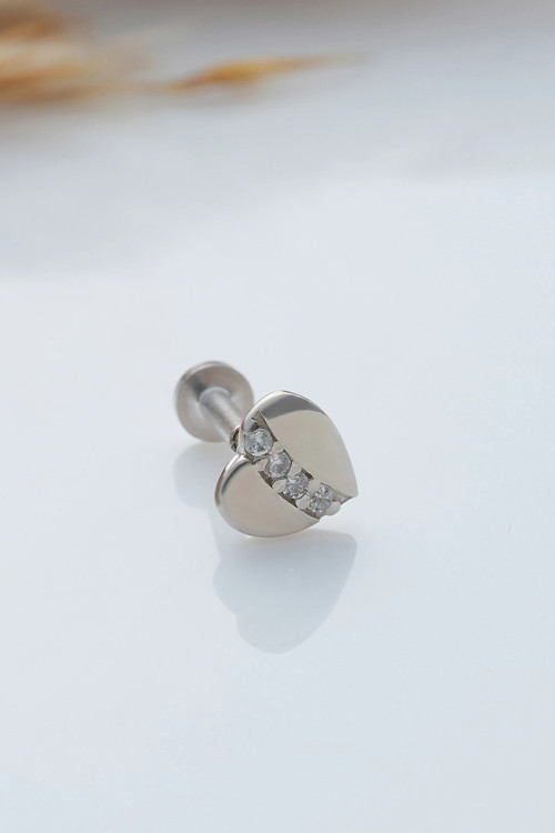 925 Ayar Kalp Motifli Taşlı Minimal Tragus Piercing