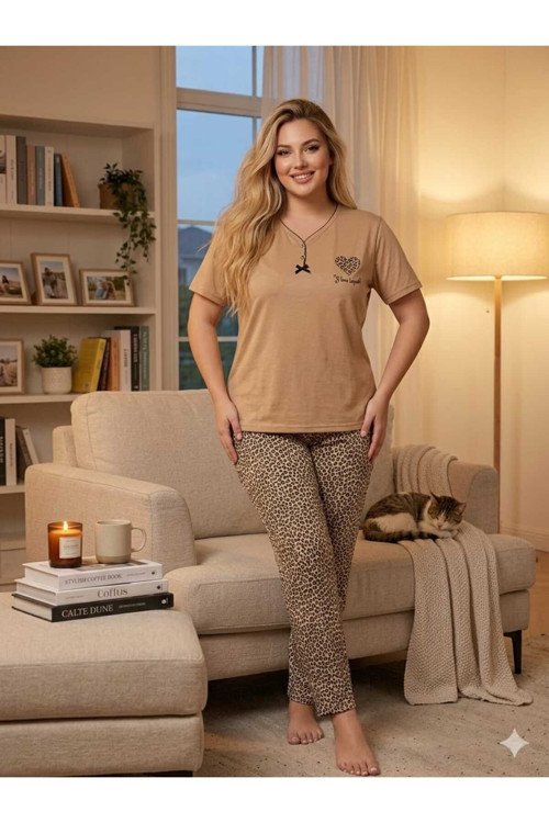 Büyük Beden Leopar Desen Kısa Kollu Likralı Penye Pijama Takımı