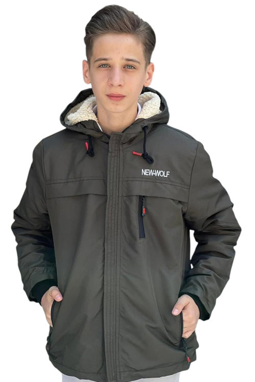 Erkek Çocuk New Wolf Yazılı Fermuar Cepli İçi Peluş Astarlı Haki Renk İnce Mont