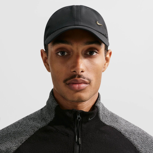 Dri-FIT Club Cap Metal Swoosh Siyah Şapka FB5372-011