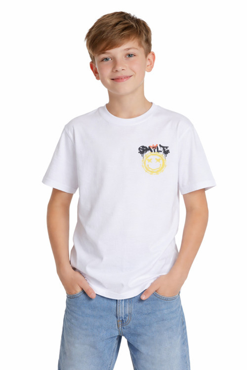 Erkek Çocuk Önü Sırt Smile Yazı Ve Resim Desenli Beyaz Renk Kısa Kol Tişört