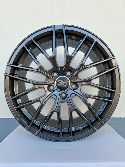 -72 5X112 18X8 ET42 73.1 GLOS DARK GREY JANT DESIGNED BY O.Z. (4 ADET)