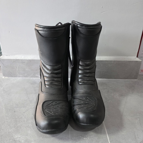 UZUN MOTOSİKLET BOTU 44 NUMARA