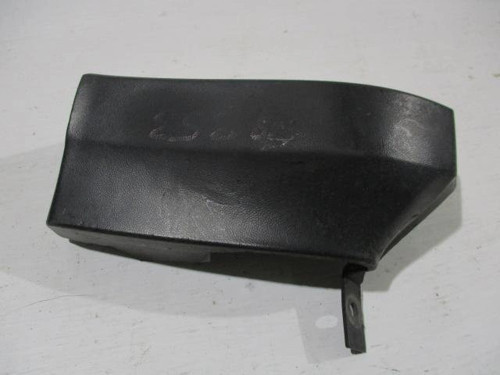 Volkswagen Passat 1997-2005 Arka Sol Marşpiyel Köşe Bakaliti (Oem No (3B0853897Ab41 )