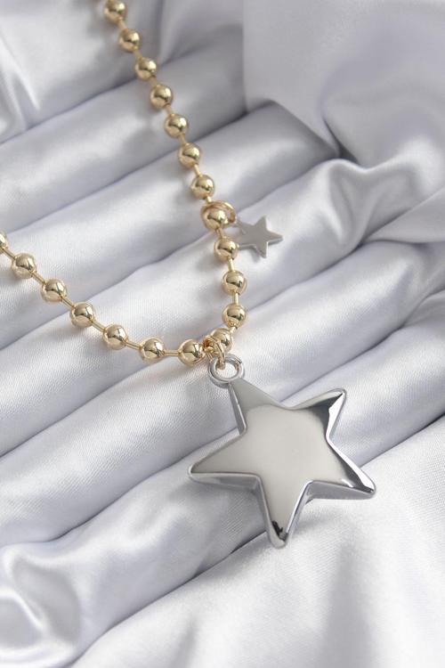 Pirinç Gold Renk Topçuk Zincir Gümüş 3D Yıldız Model Yıldız Detay VİP Kadın Kolye - EBJ240521W20170