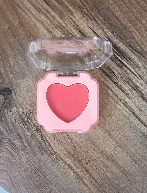 PEMBE TEKLİ ALLIK