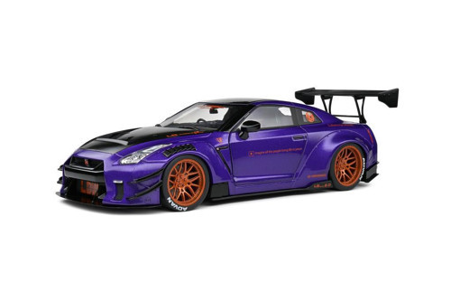 Nissan Skyline GT-R (R35) LBWK Body Kit Type 2 1/18 Model Araba