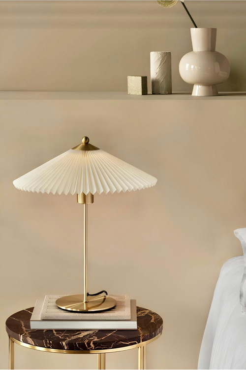 Exlusive Collection Krem Şapka Tasarım Madame Fico Abajur Eskitme Gold Sarı