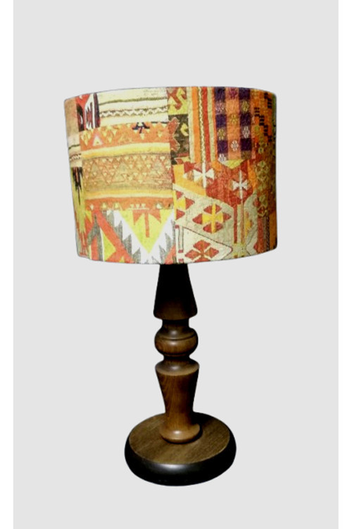 Ahşap ayaklı kilim desenli abajur