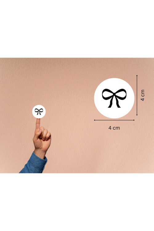 Siyah İnce Fiyonk Baskılı Etiket Yuvarlak Mat Çıkartma Bow Round Sticker 4 Cm (40 Adet)