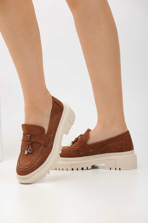 Taba Süet Püsküllü Kadın Loafer Taban Dikişli