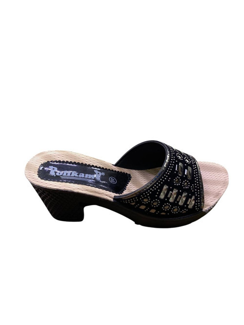 Kadın Kalın Topuklu Toka Detaylı Terlik