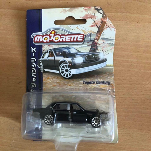 Toyota Century Model Araba