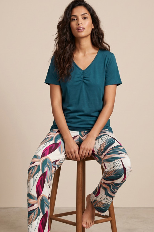 yeşil yaprak desenli Viskon Örme Pijama Takım26119124