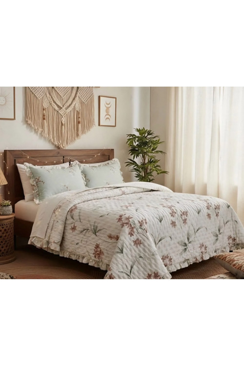 Fırfırlı Demre Empirme Baskılı Stone Wash Micro Soft Çift Kişilik Yatak Örtüsü