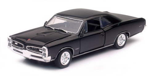 1966 Pontiac GTO 1/32 Model Araba