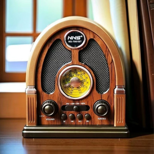Orta Boy Kubbe Model Retro Ahşap Tasarım Bluetooth Hoparlörlü Radyo – FM/AM Destekli, Şarjlı ve Taşı