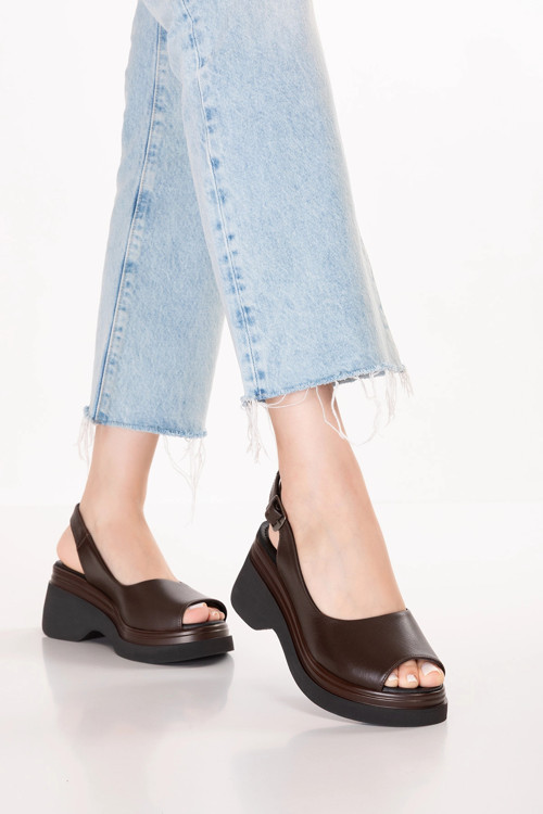 Hakiki Deri Platform Taban Sandalet pkr.64003 Kahverengi