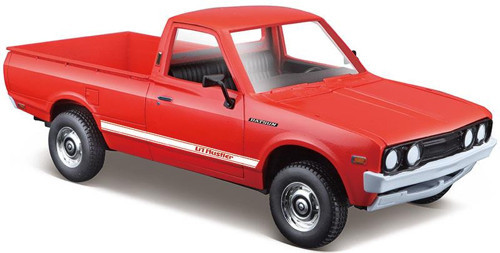 1973 Datsun 620 Pick Up 1:24 Model Araba
