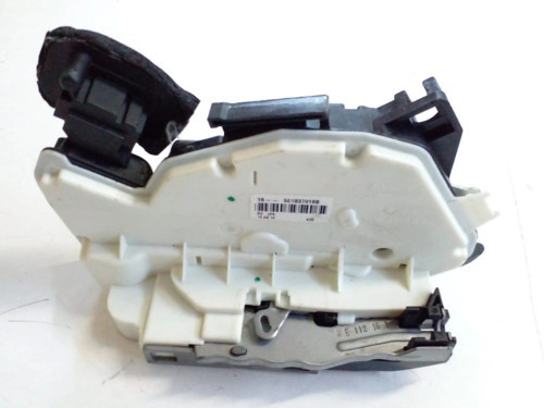 KAPI KİLİDİ ÖN SAĞ ORJİNAL ( TÜM YENİ MODELLER ) SEAT / SKODA / VW T1