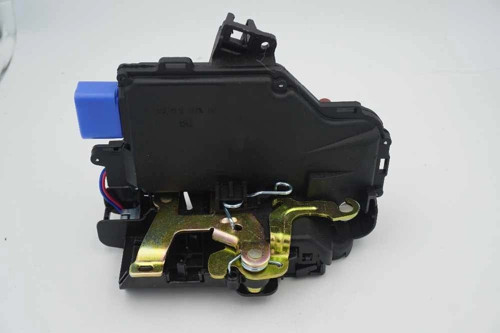 KAPI KILIDI ON SOL CADDY 09>11 GOLF VI 07>14 JETTA 06>10 OCTAVIA 04>13 TKN 3D1837015AB (T1)