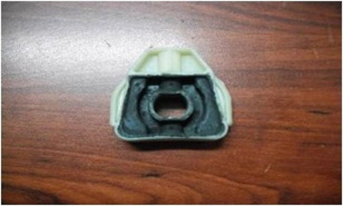 RADYATOR TAKOZU ALT BEYAZ (GKL) 293476