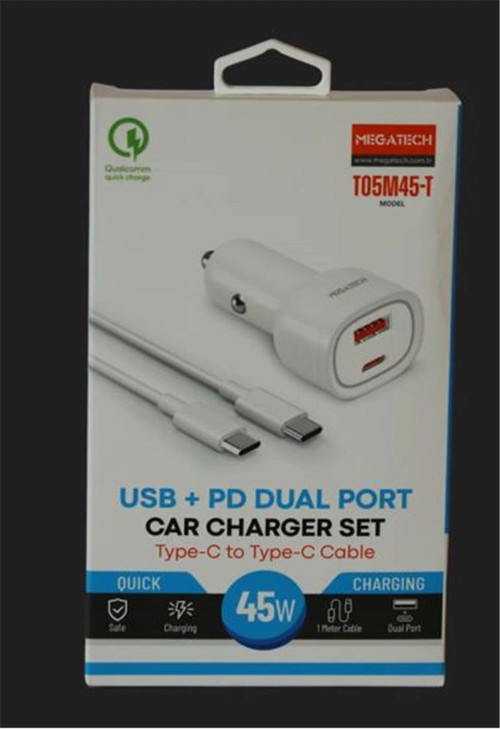 T05M45-T Beyaz 45W PD-USB Araç Çakmaklık Şarj Başlığı Hızlı Şarj(TYPE-C TO TYPE-C KABLO) (K