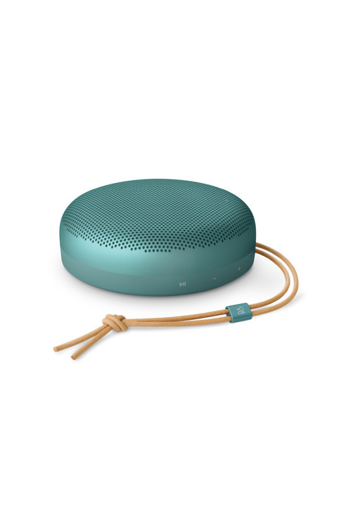 Beosound A1 3. Nesil Yüksek Bas, 24 Saat Pil, Taşınabilir Bluetooth Hoparlör – Yeşil