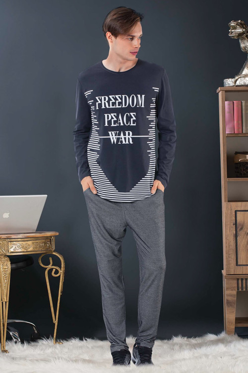 Erkek Pijama Takımı 69000 .